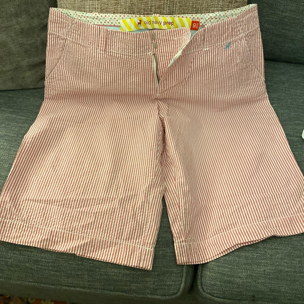 Old Navy women’s shorts.